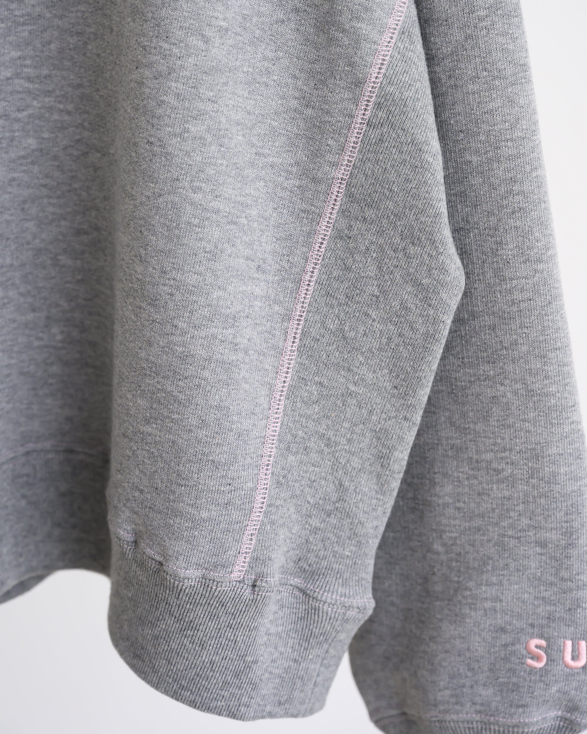 Stitched sweatshirt / Heather Grey