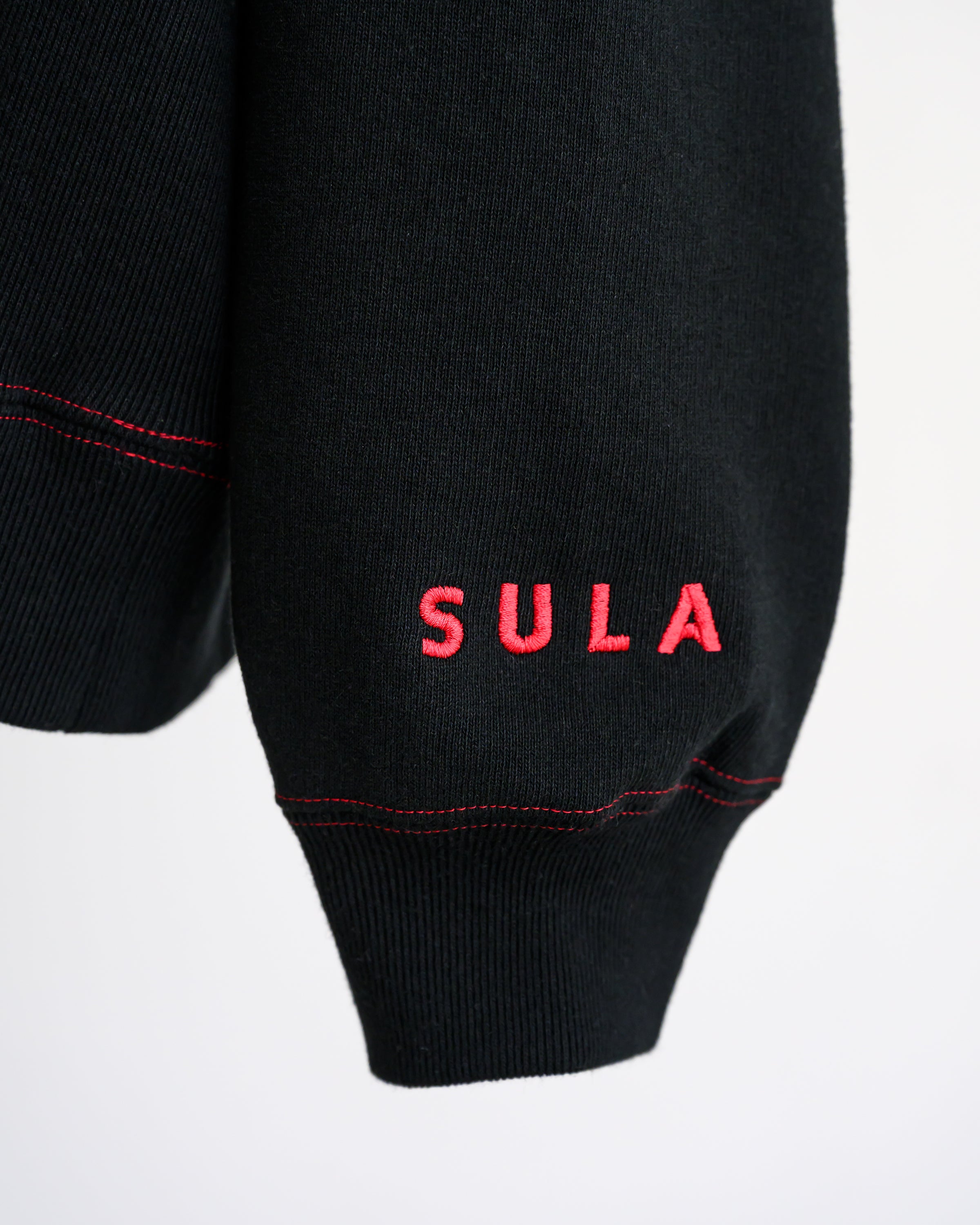 Stitched sweatshirt / Black
