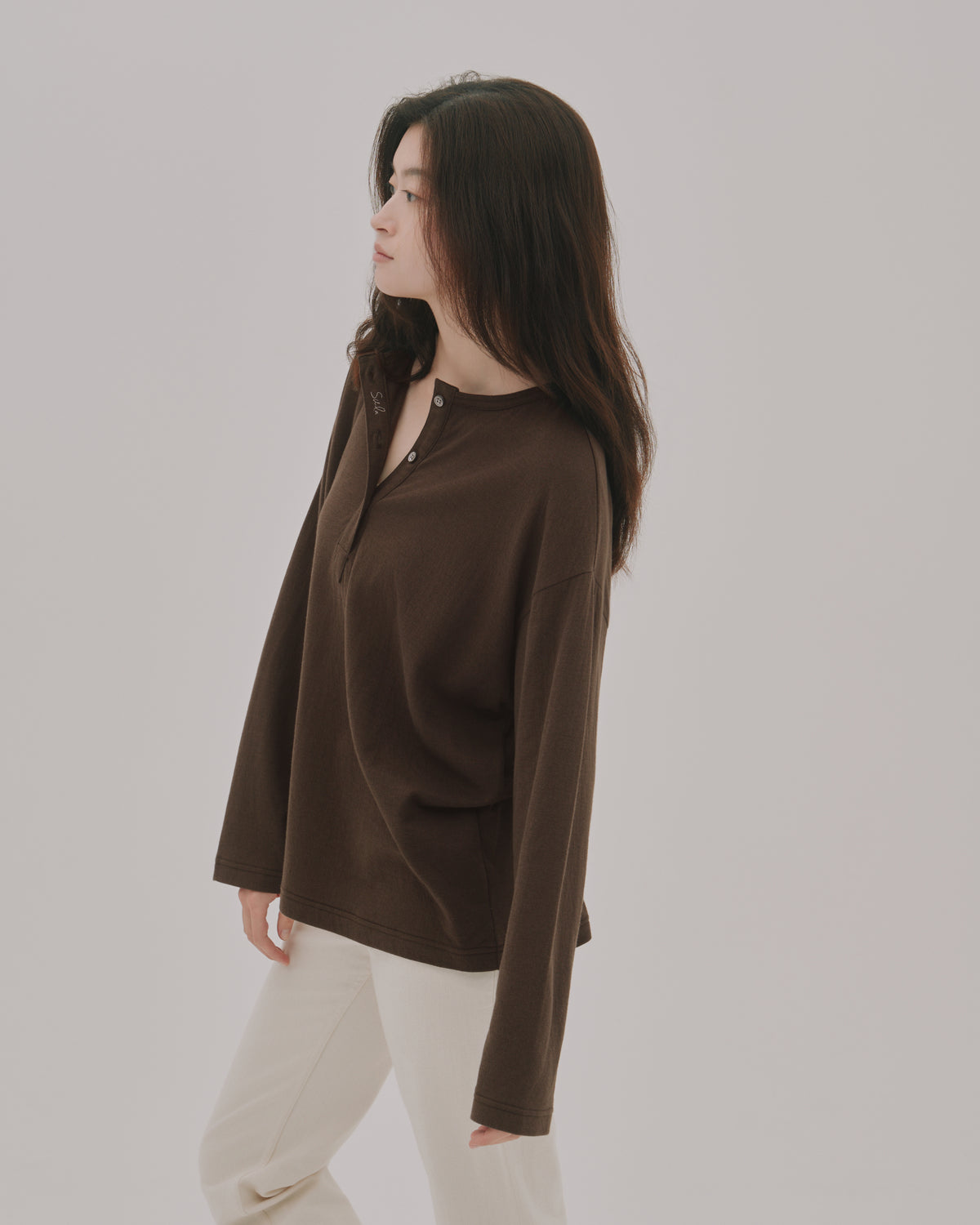 Soft Henley Top / Brown