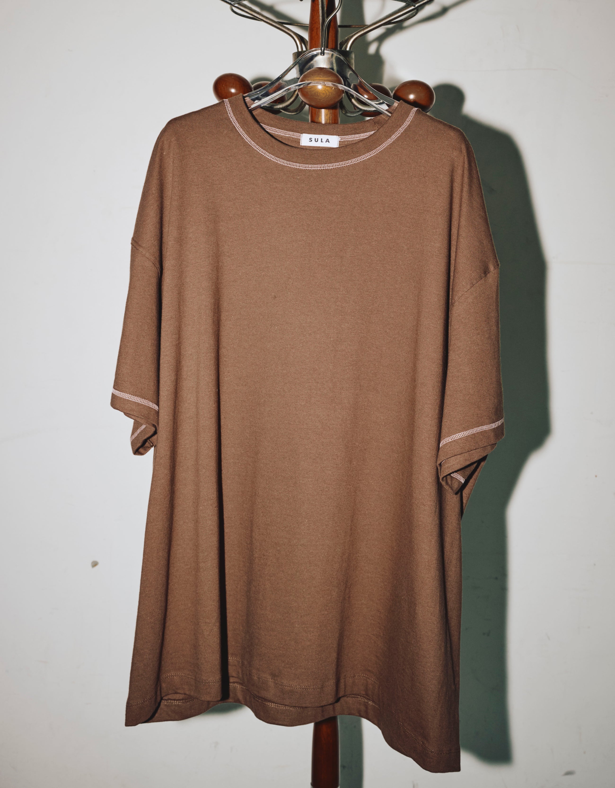 Sula stitched T-셔츠 / 브라운