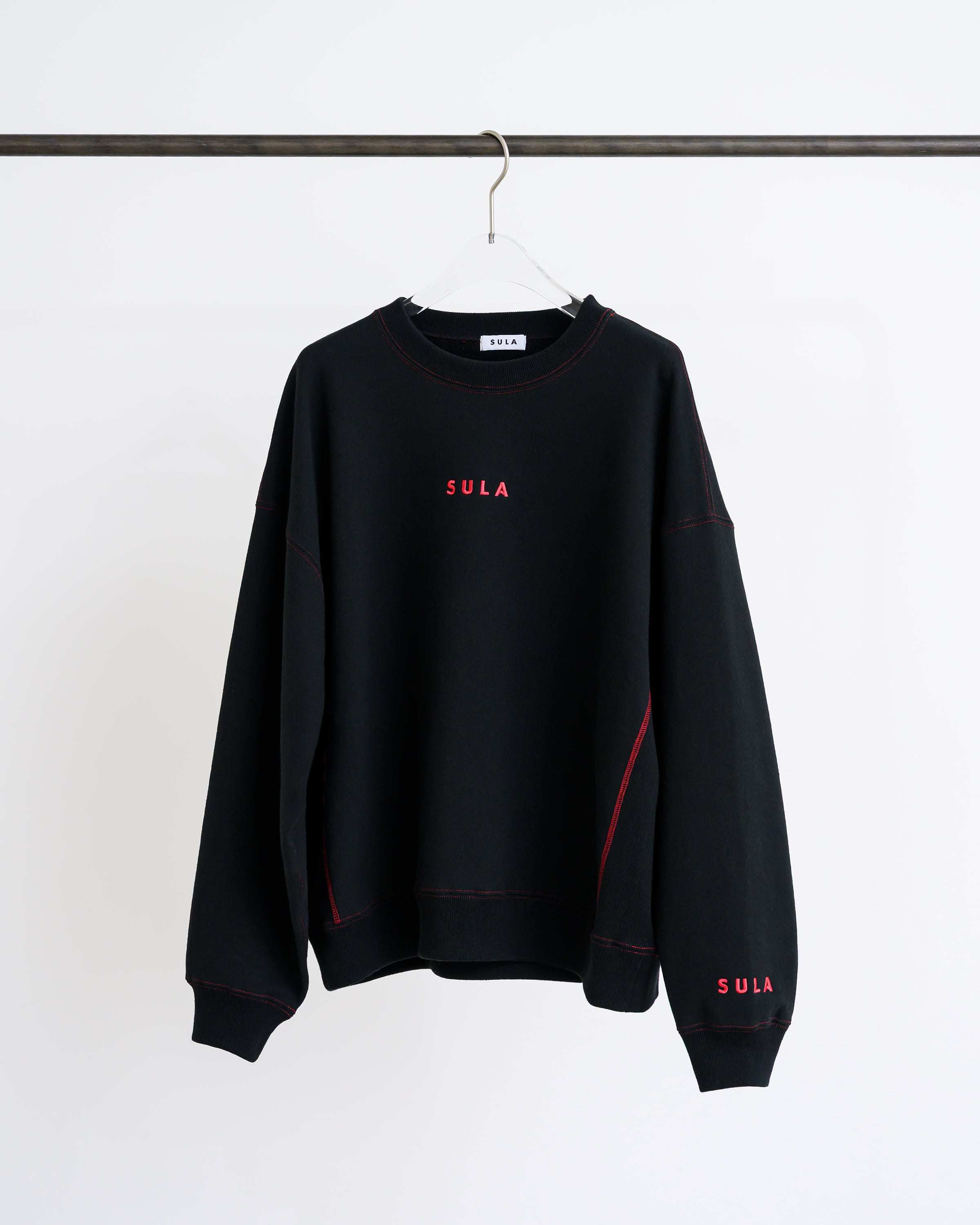 Stitched sweatshirt / Black