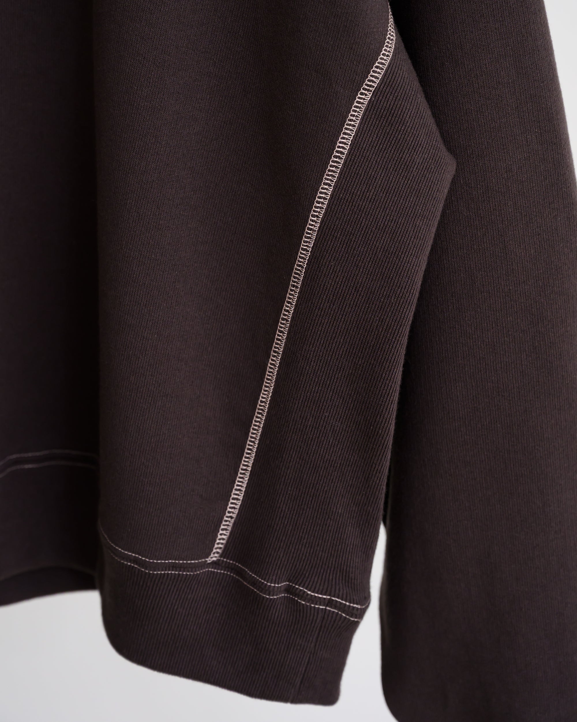 Stitched sweatshirt / Mocha