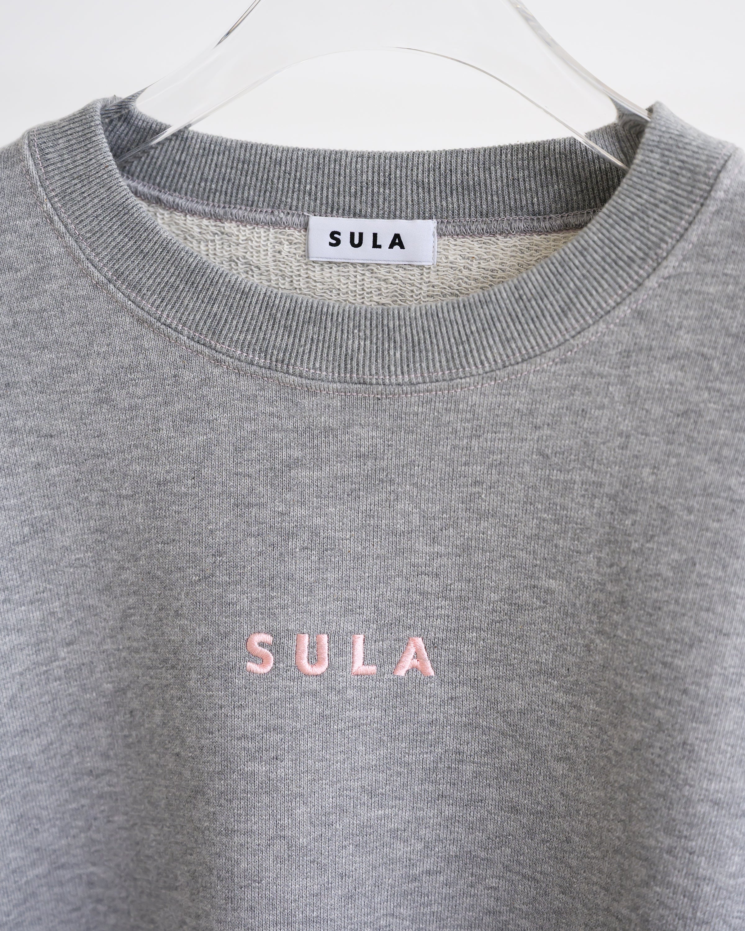 Stitched sweatshirt / Heather Grey