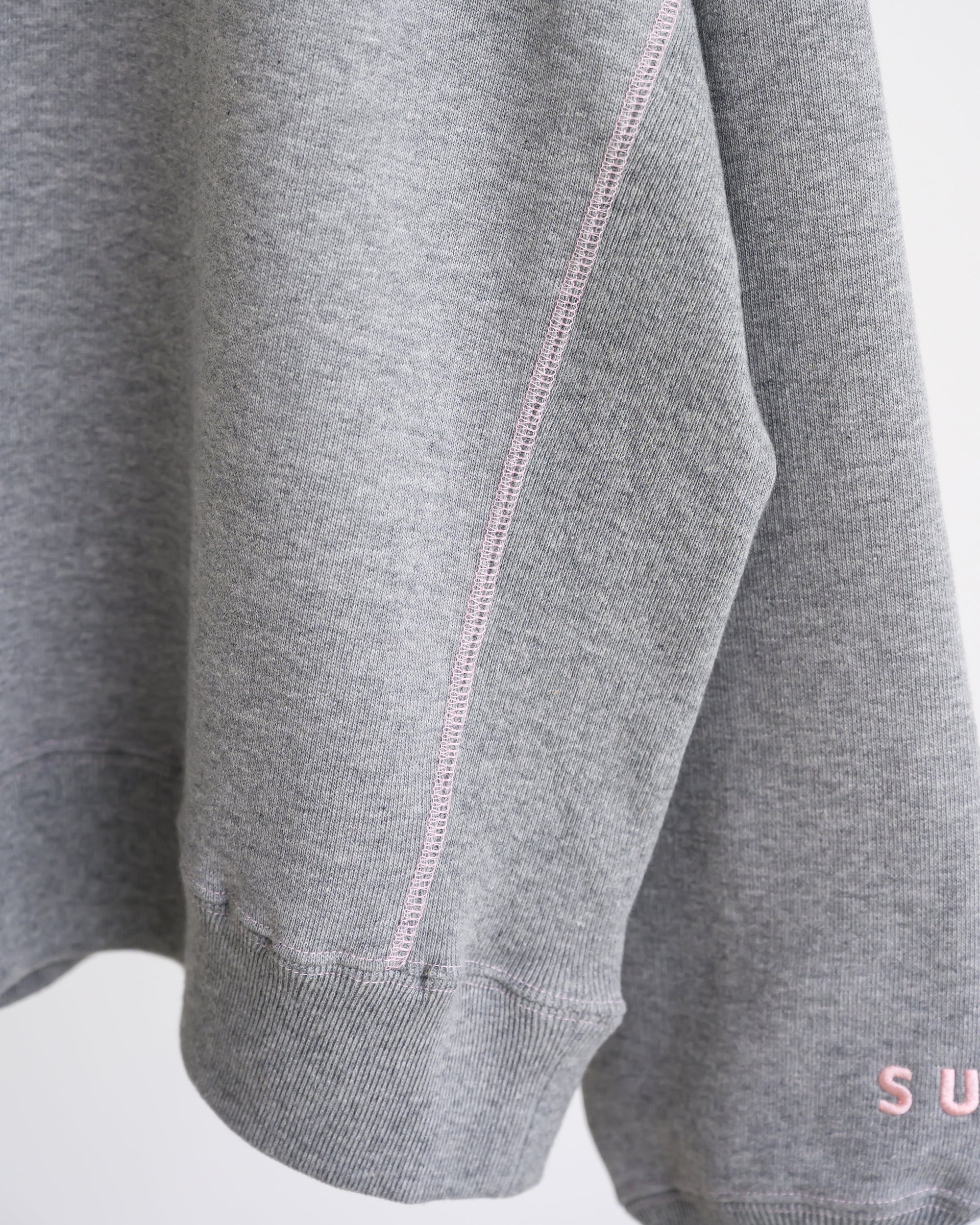 Stitched sweatshirt / Heather Grey