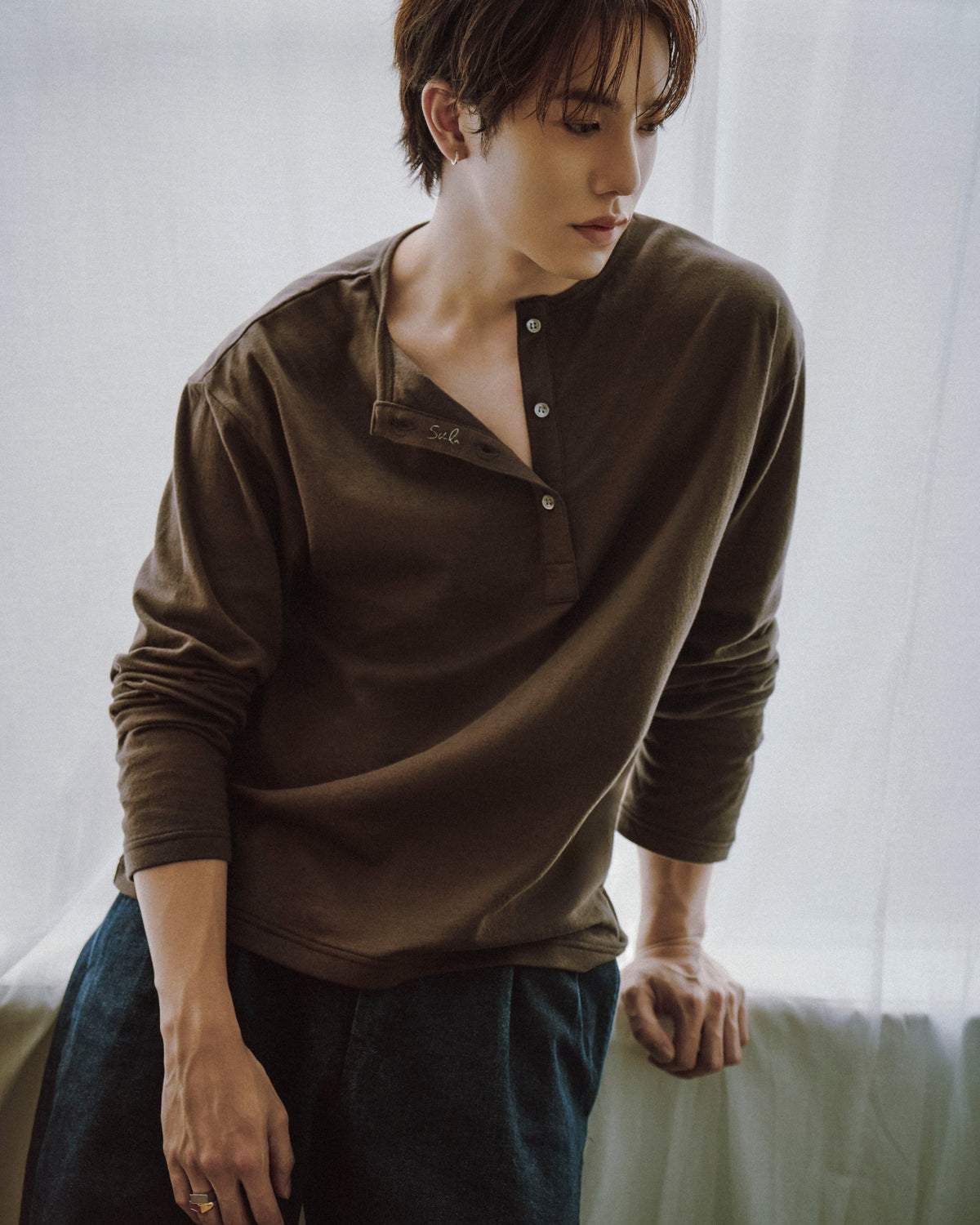 Soft Henley Top / Brown