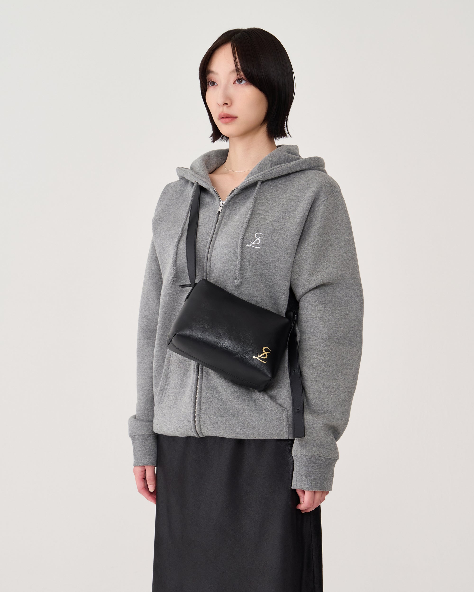 Curve leather bag